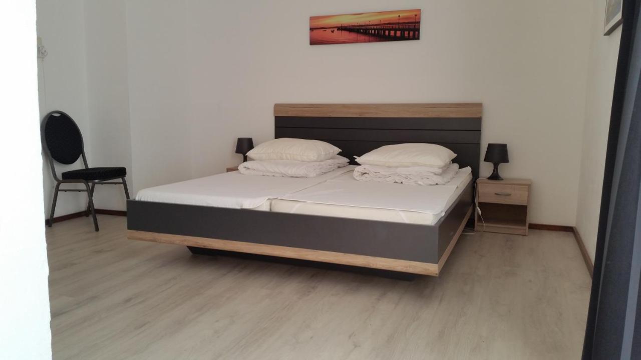 Pension Und Appartements Hartkaiser เอลล์เมา ภายนอก รูปภาพ