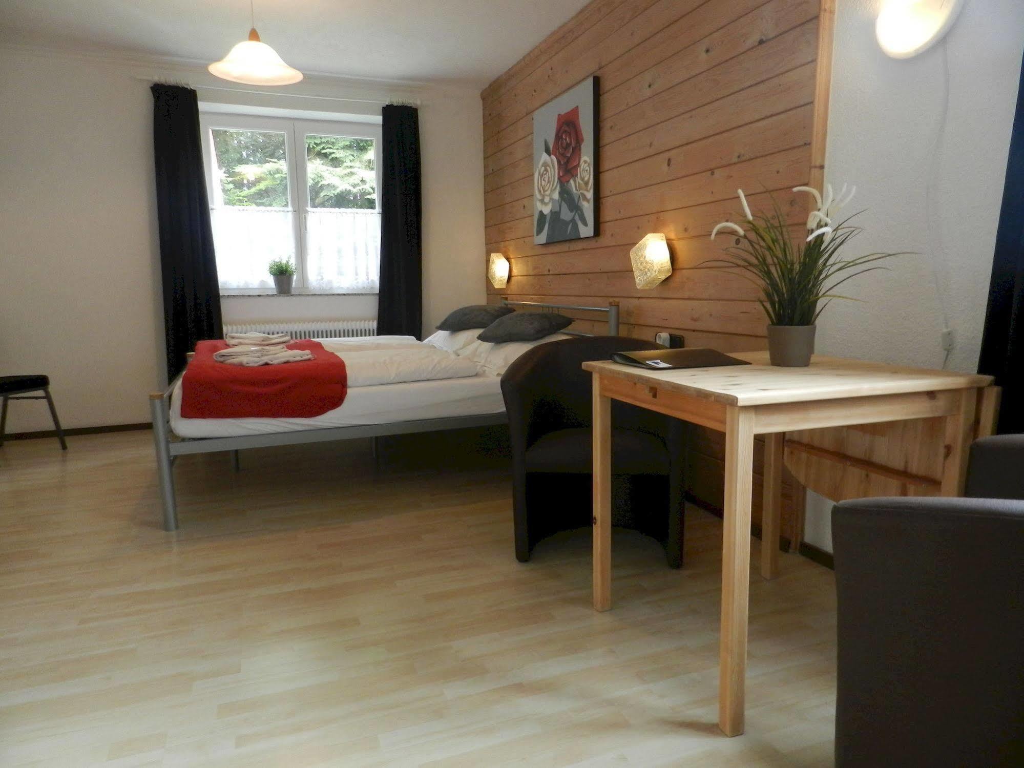 Pension Und Appartements Hartkaiser เอลล์เมา ภายนอก รูปภาพ