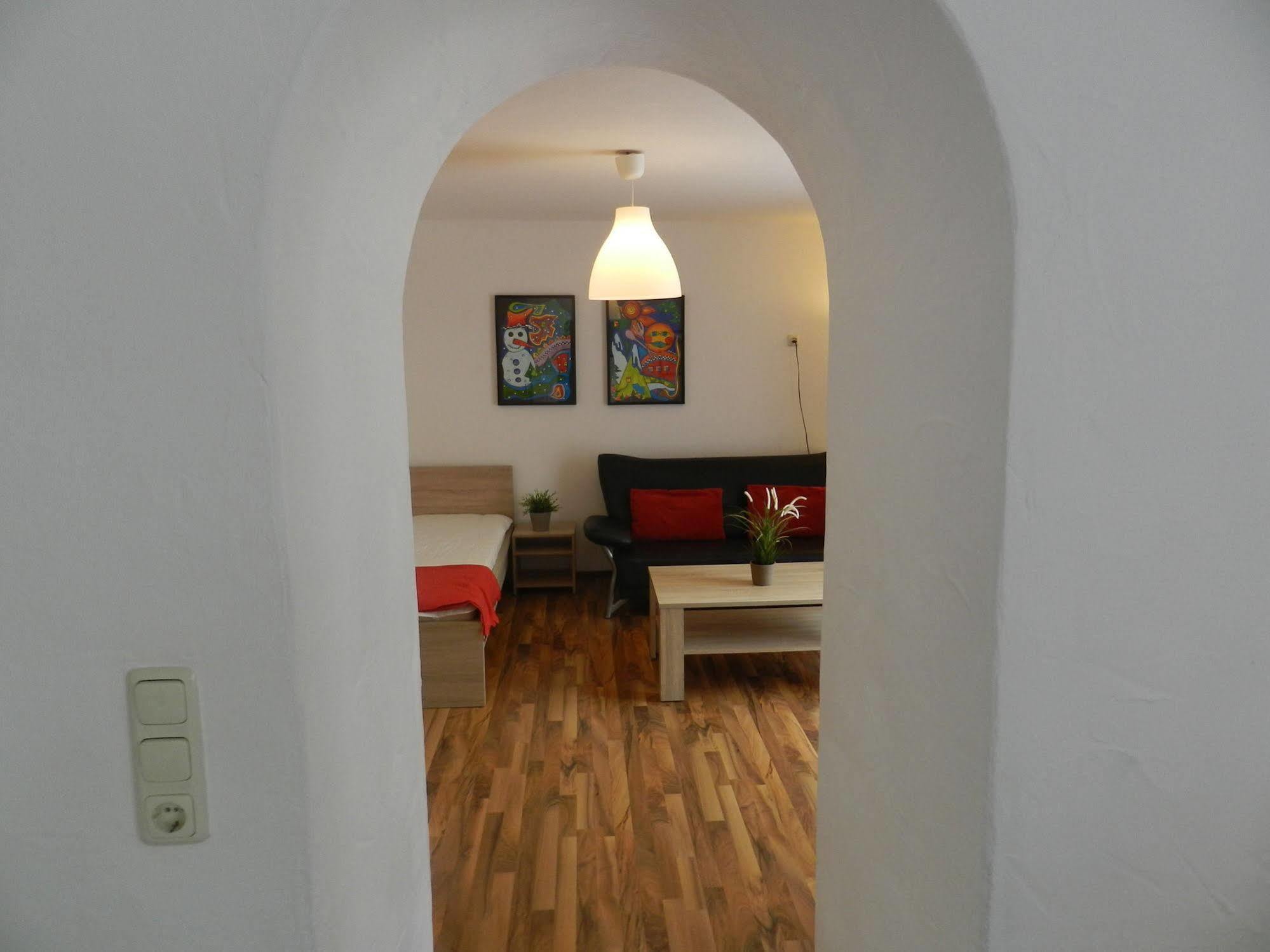Pension Und Appartements Hartkaiser เอลล์เมา ภายนอก รูปภาพ