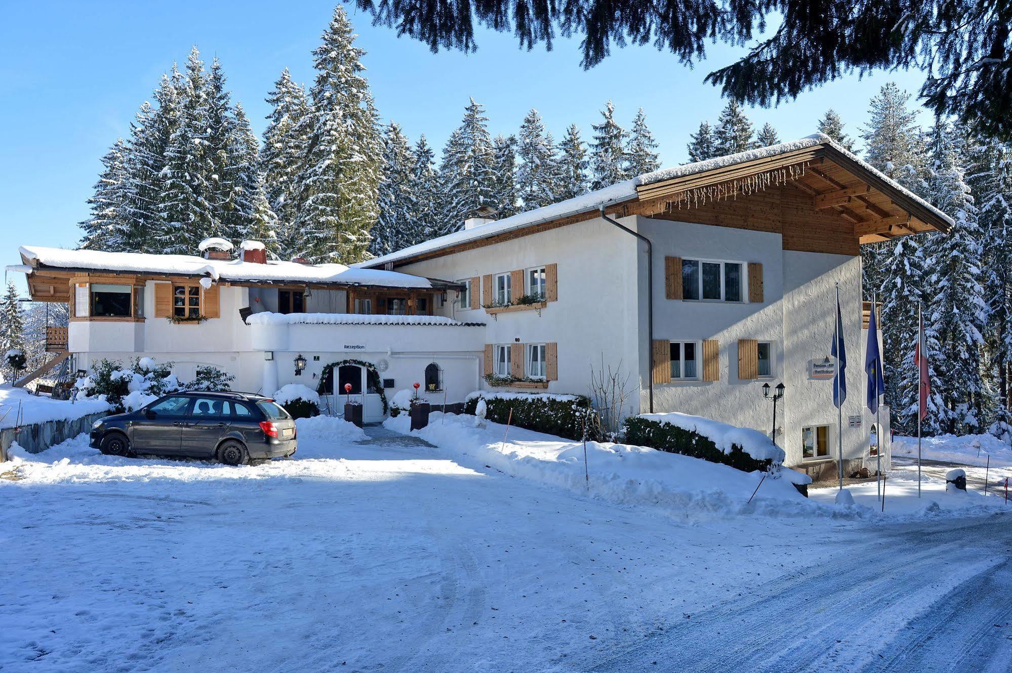 Pension Und Appartements Hartkaiser เอลล์เมา ภายนอก รูปภาพ
